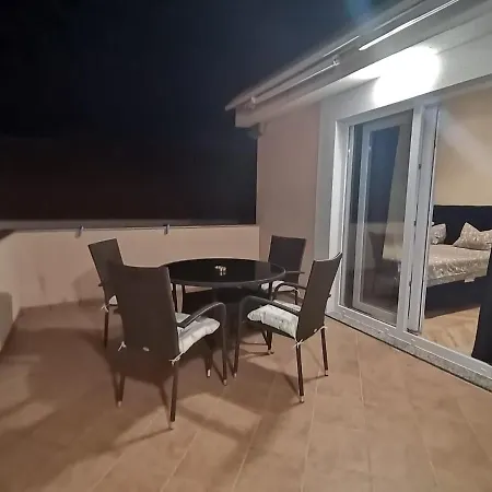 Apartment Nino