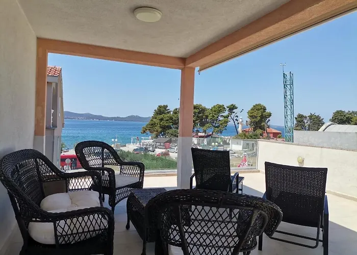 Nino דירה זאדאר